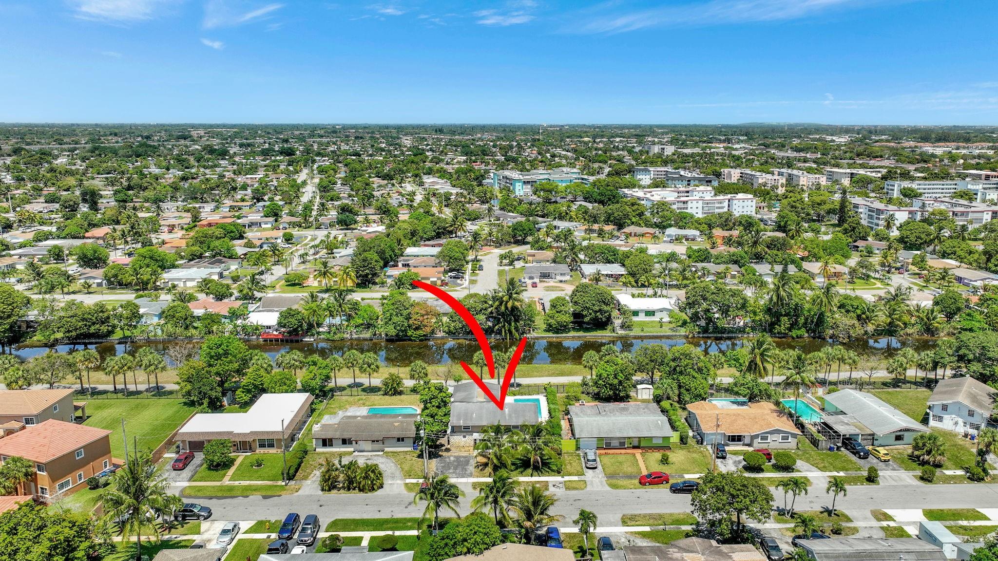 LAUDERDALE LAKES WEST GATE - Residential