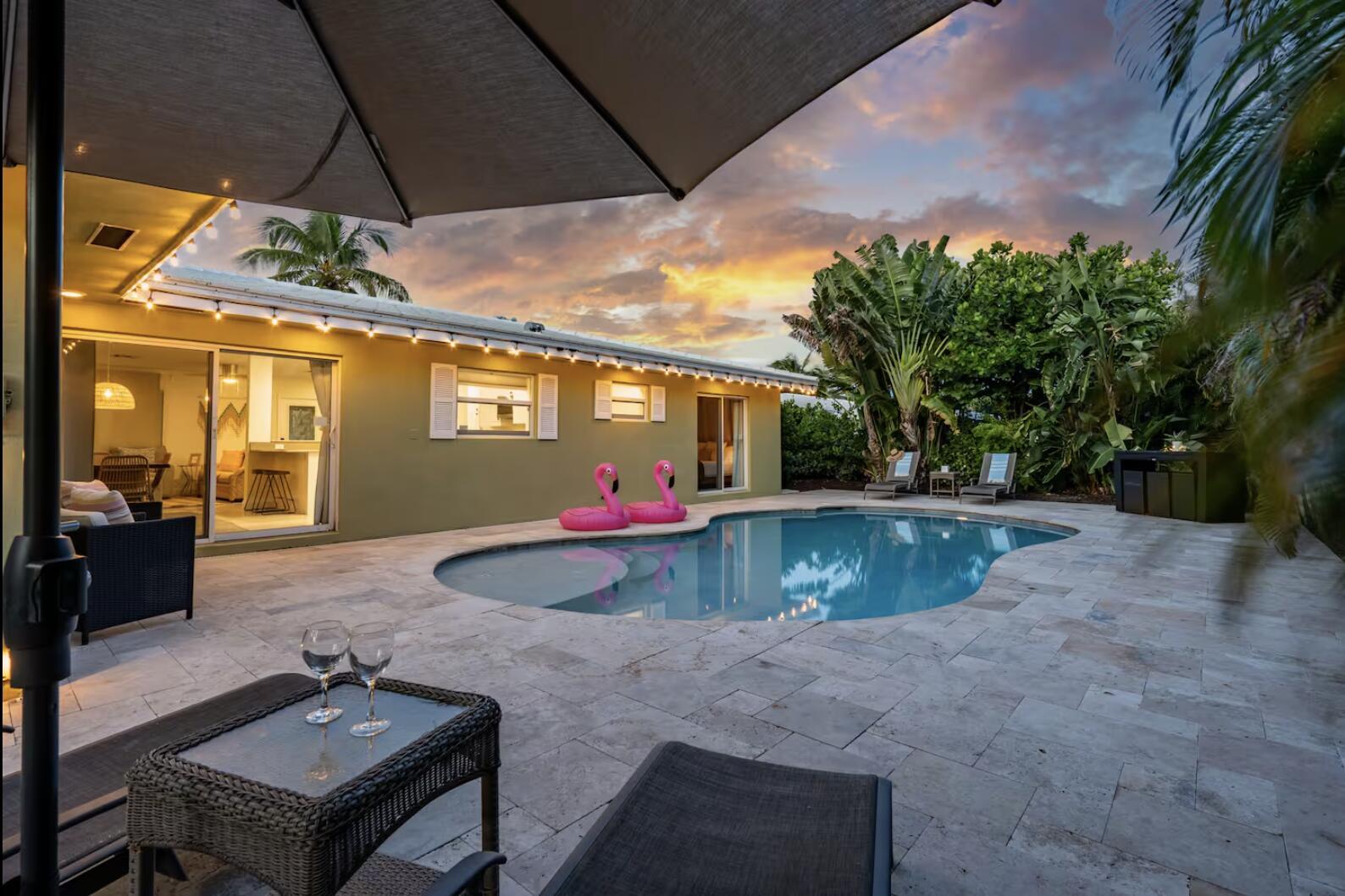 YACHT HARBOR MANOR - Residential Lease