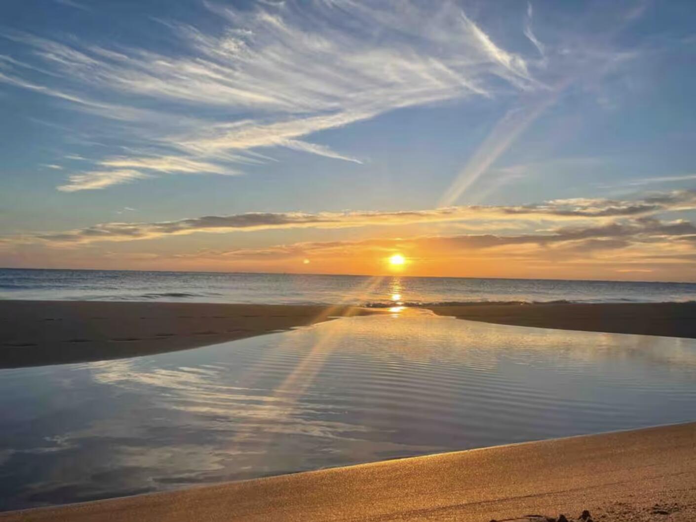 YACHT HARBOR MANOR - Residential Lease