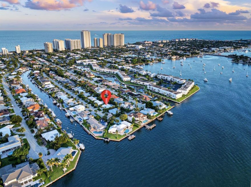 Tropical Oasis - Fully Furnished Seasonal Rental Available May! Escape to this private Boho-inspired retreat with an open floor plan and a lush backyard featuring a saltwater pool, BBQ, and patio. Just a short walk to the sandy beach with a provided wagon, chairs, and umbrella. The home offers 3 bedrooms, including a master suite with pool views, a spacious kitchen with stainless appliances, and a cozy living area with a pull-out couch and 65'' TV. Additional amenities include a garage with a ping pong table, laundry, and beach accessories. Perfectly located near Sailfish Marina, Peanut Island, shopping, and dining. Available for monthly rental starting this May!