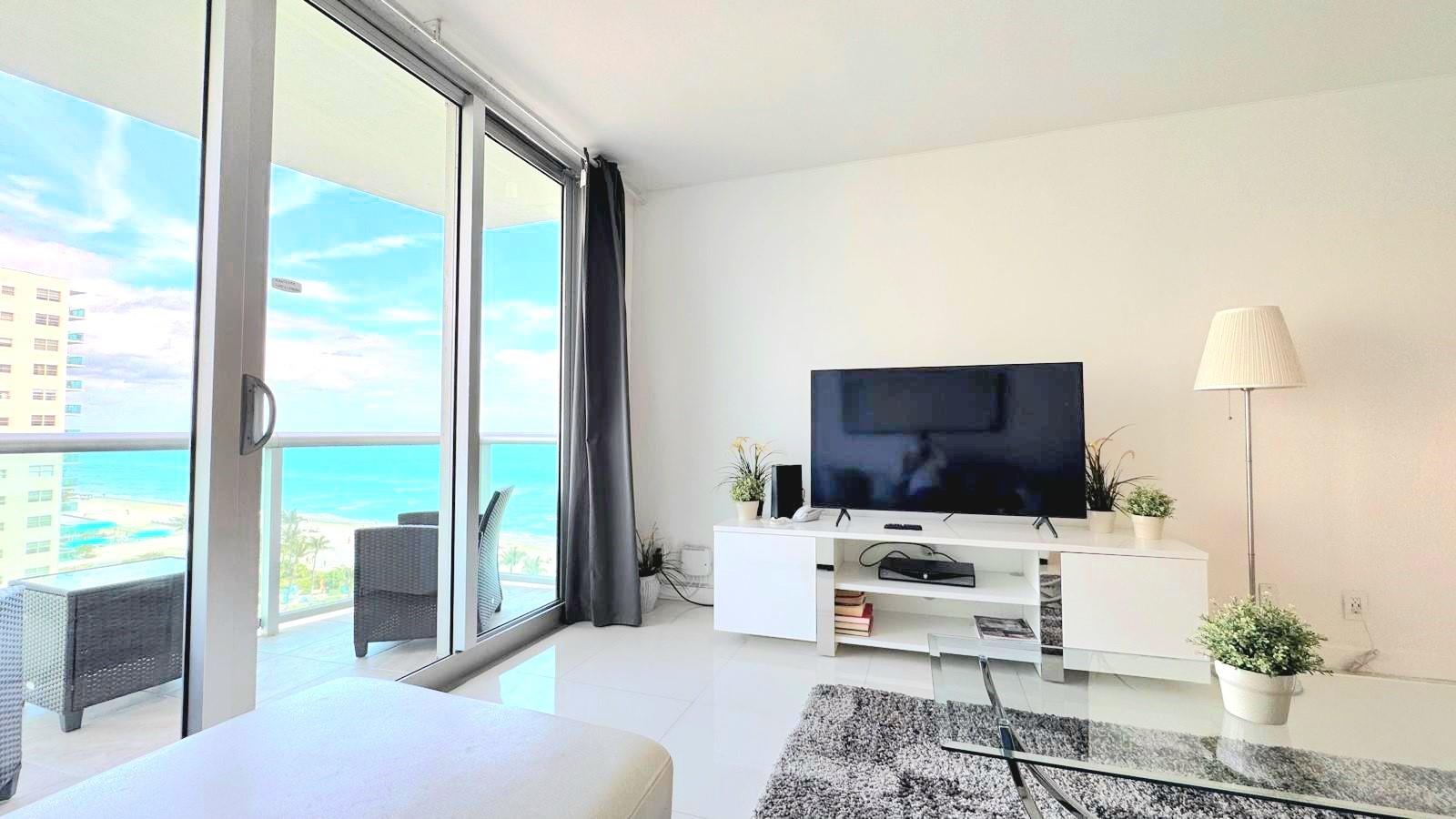 3901 S Ocean Dr 10D