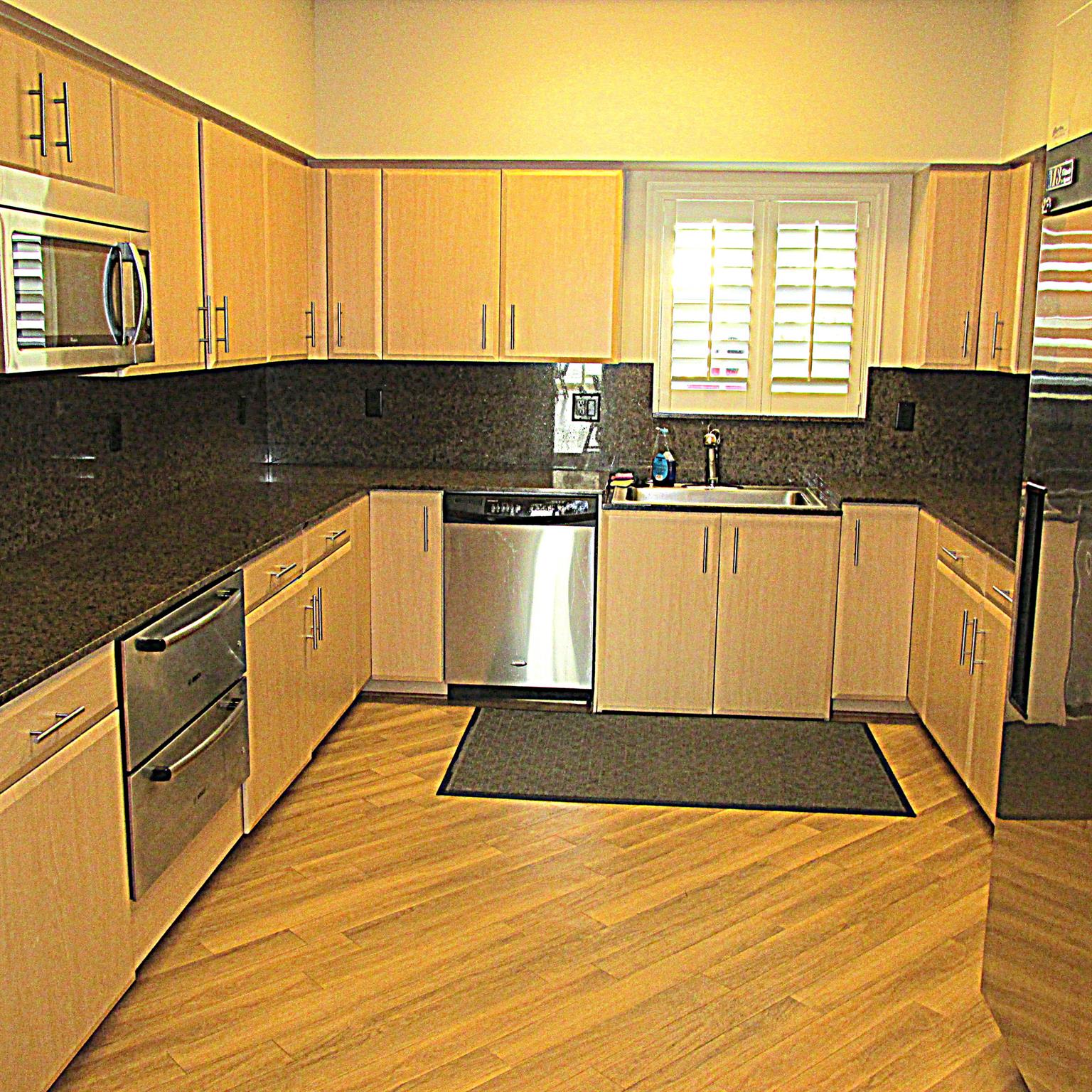 COLONIAL CLUB CONDO SEC 1 - Residential