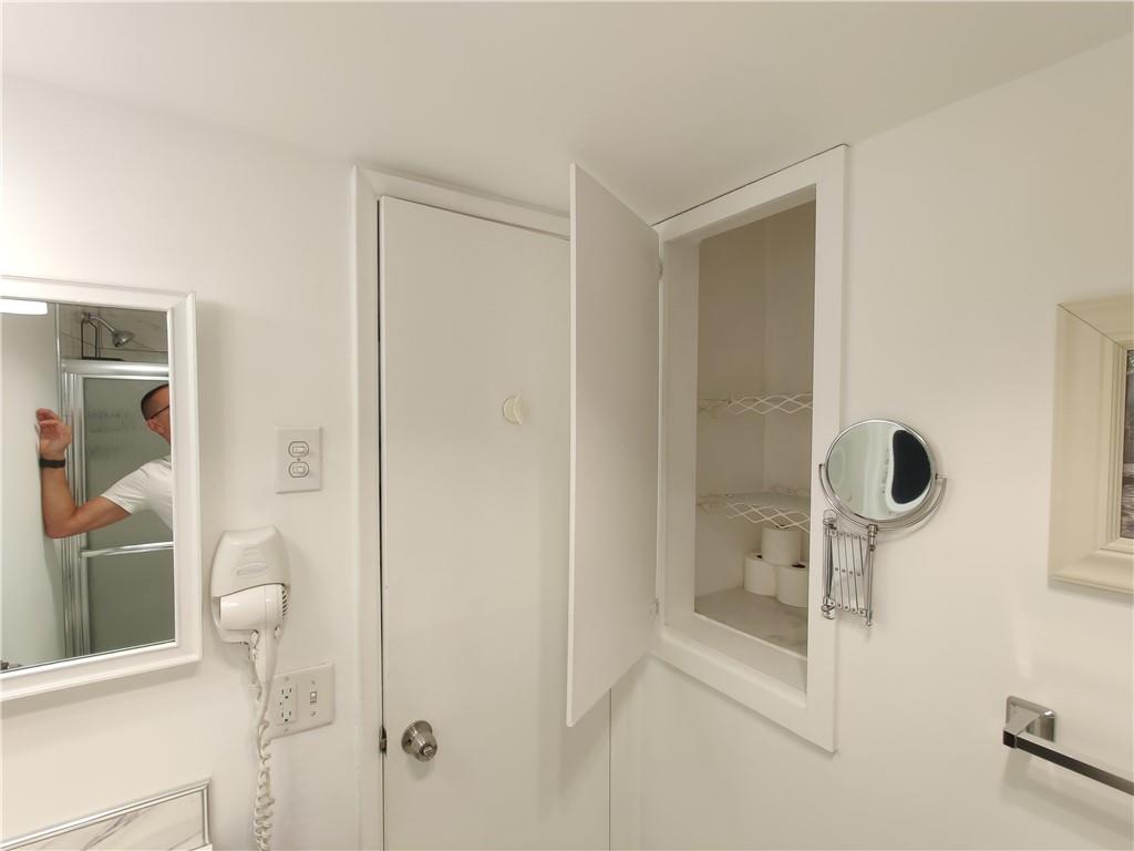 Barcelona Condo North Bld - Residential Lease