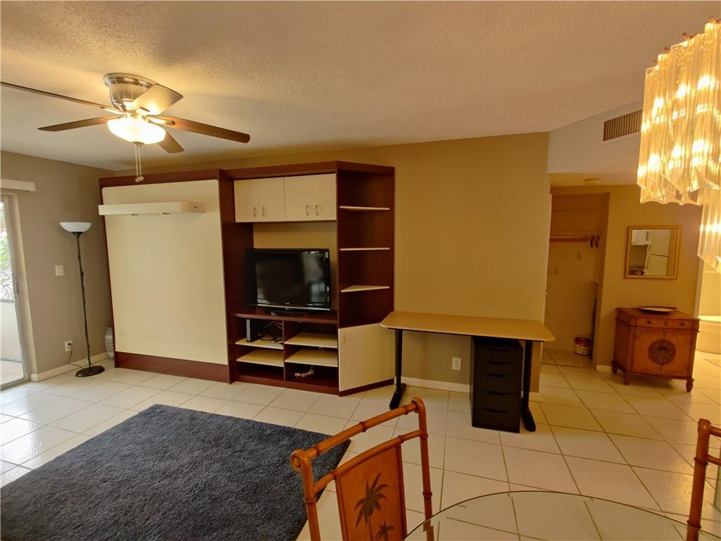 Barcelona Condo North Bld - Residential Lease