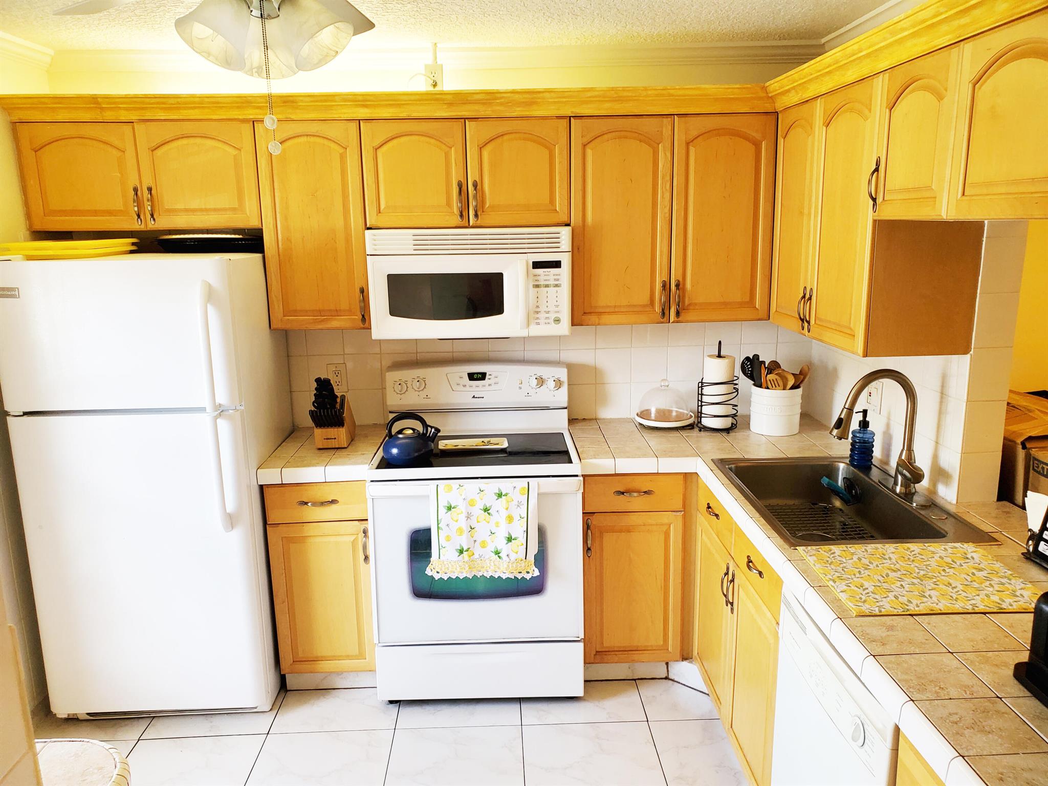 708 Laconia Circle 708
