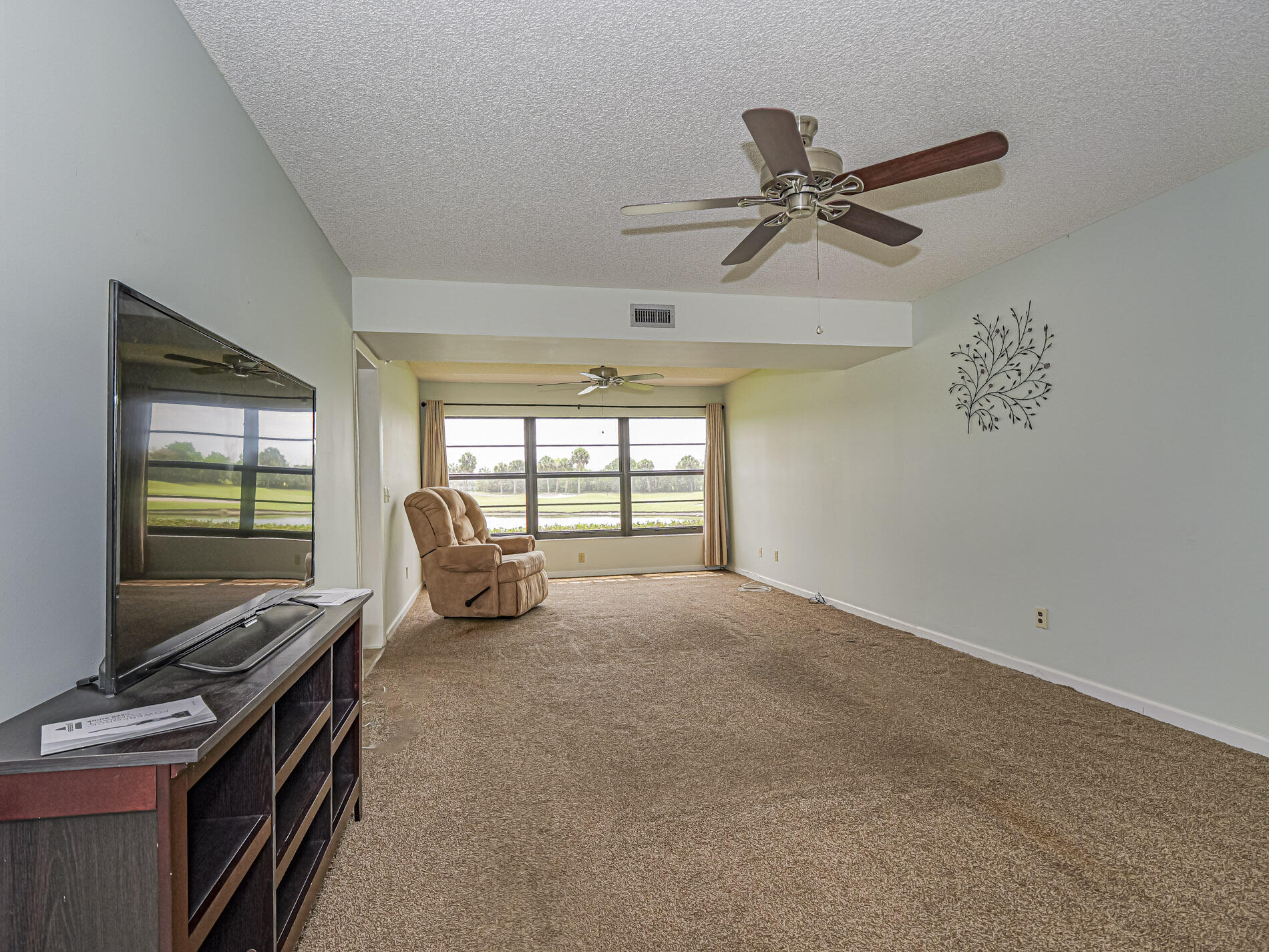 VISTA PLANTATION PHASE I & II - Residential