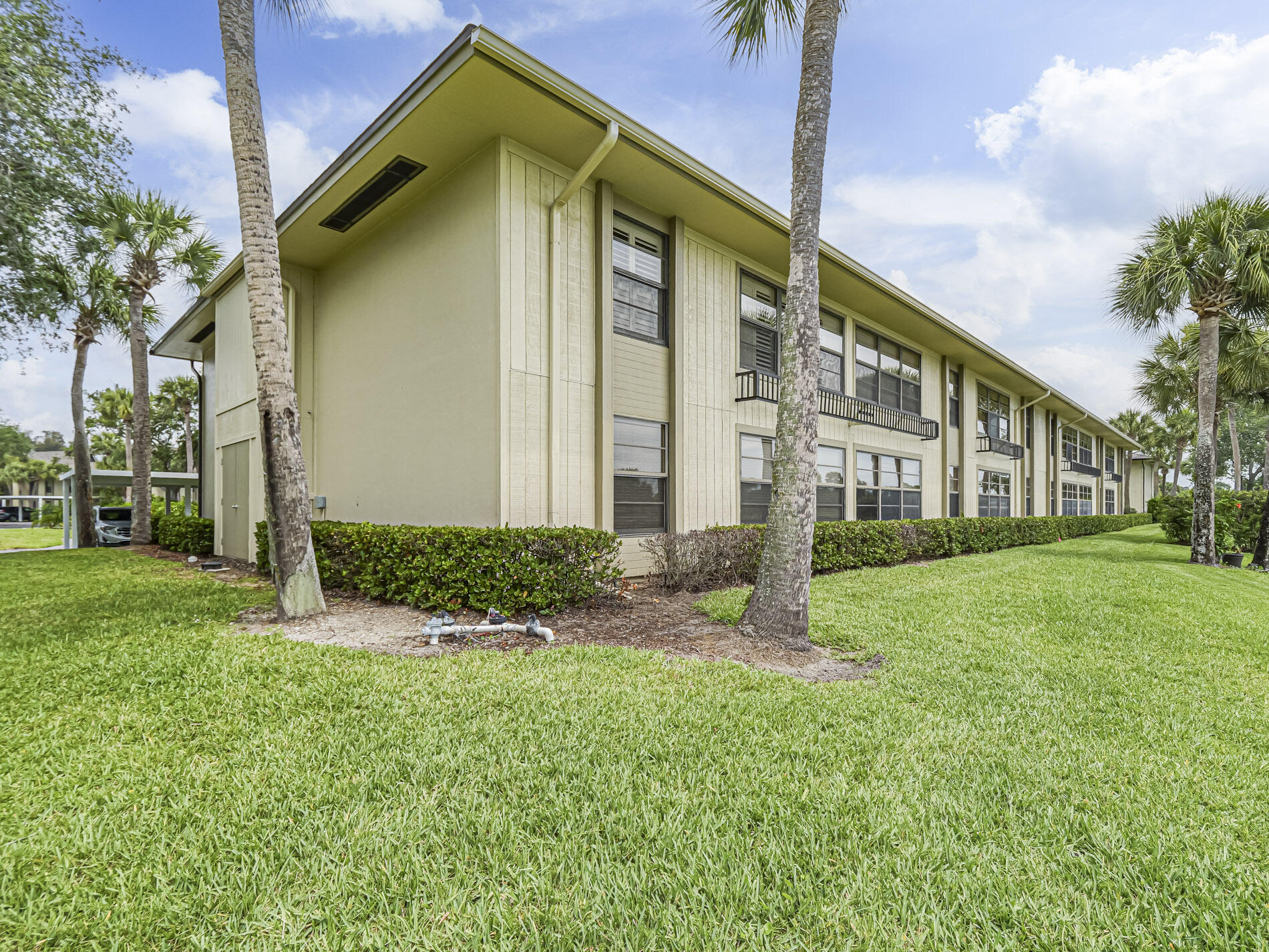 VISTA PLANTATION PHASE I & II - Residential