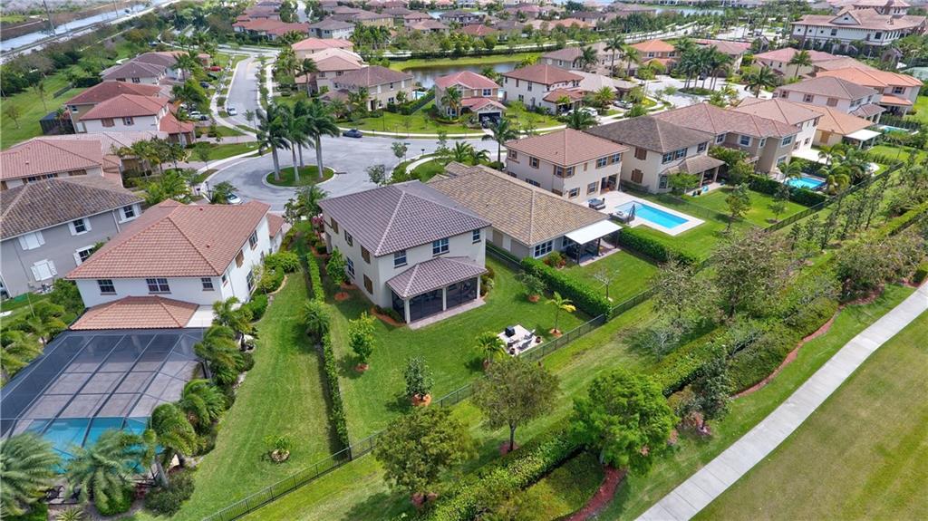 MIRALAGO AT PARKLAND - Residential