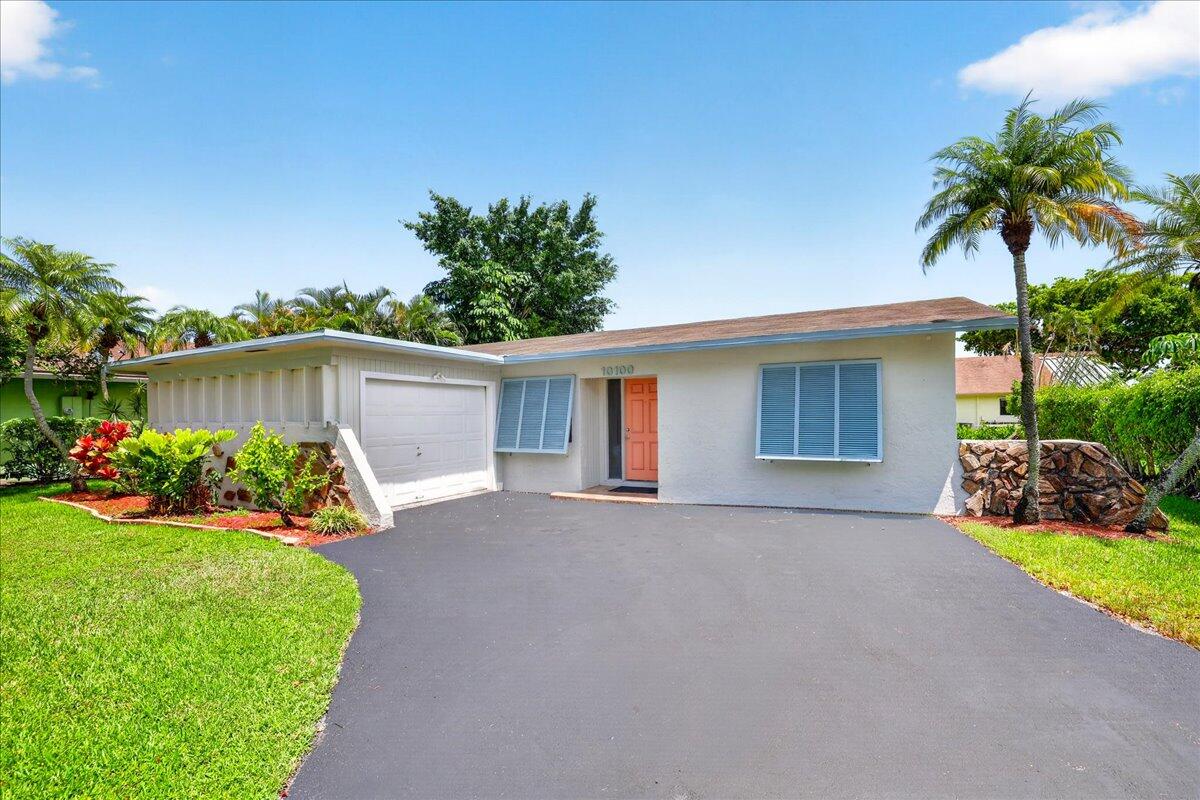 10100 NW 71st Place