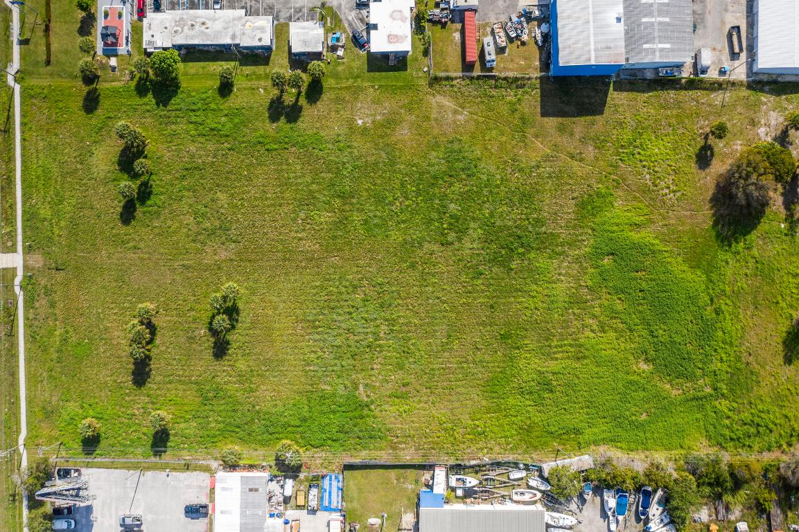 MARAVILLA GARDENS SUBDIVISION UNIT 3 - Land