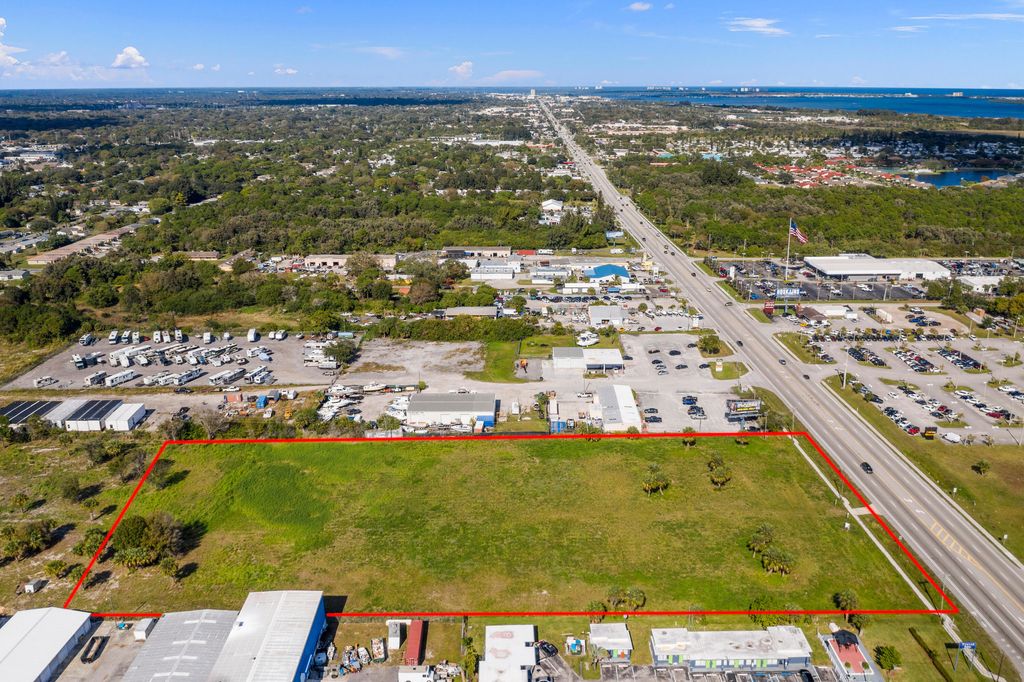 Photo of 3419 S Us Hwy 1, Fort Pierce, FL 34982 (MLS # R11004992)