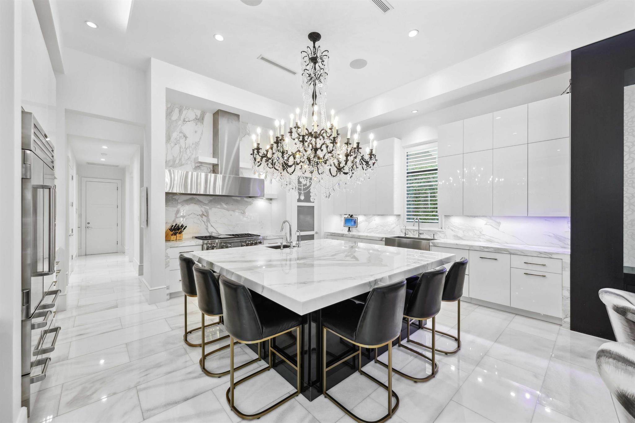 8388 Del Prado Drive