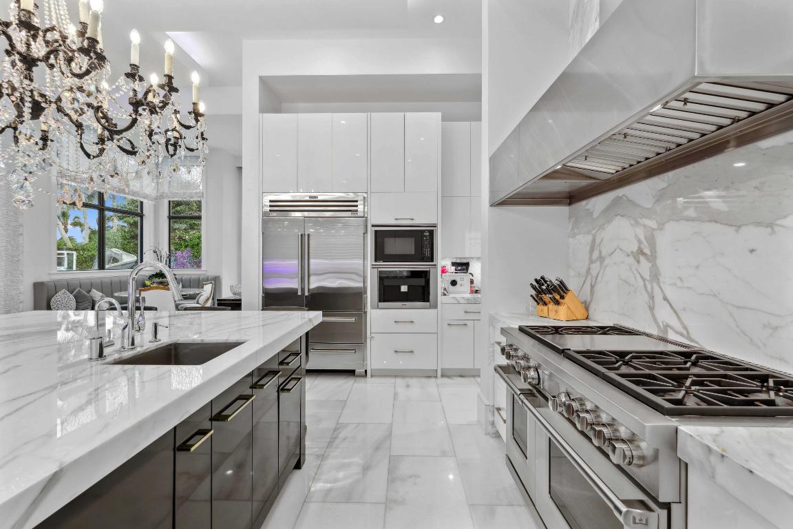 Mizner Country Club - Del Prado - Residential