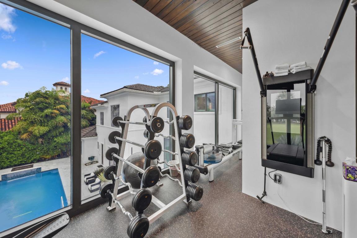 Mizner Country Club - Del Prado - Residential