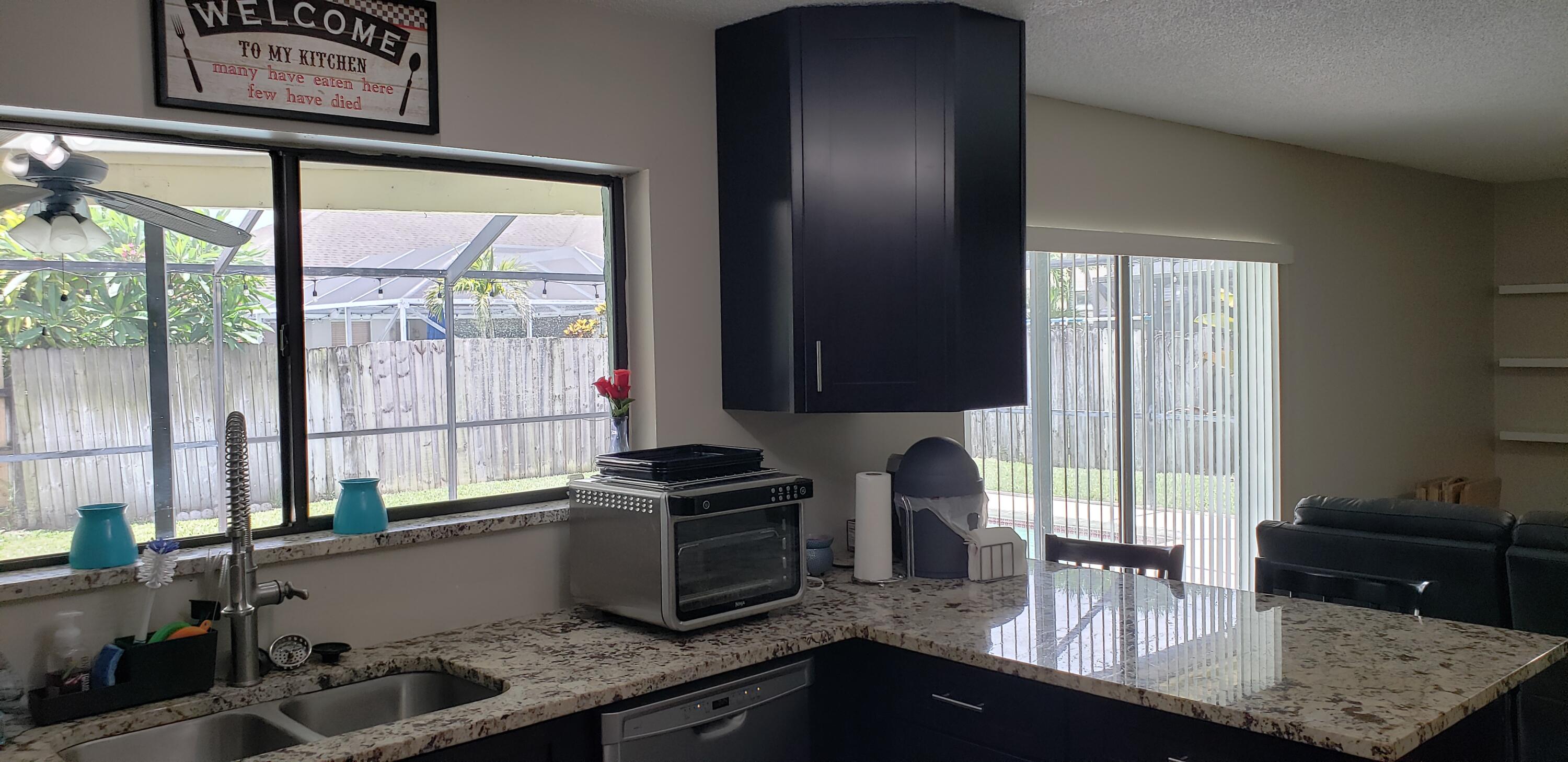 ROYAL PINES EST - Residential