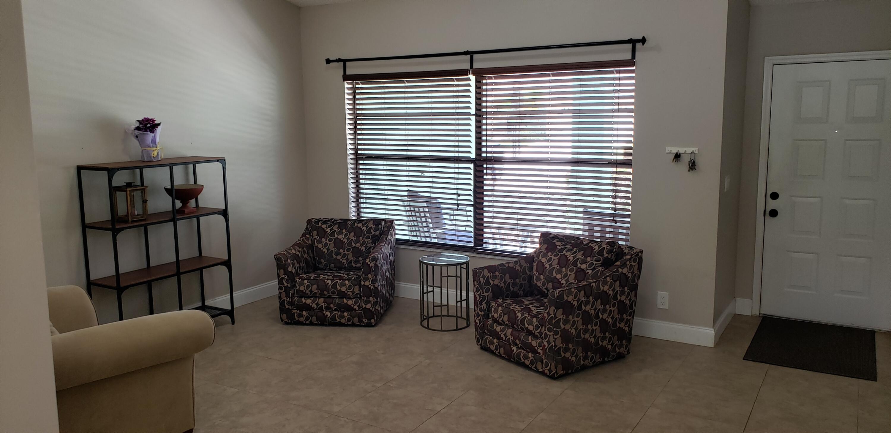 ROYAL PINES EST - Residential