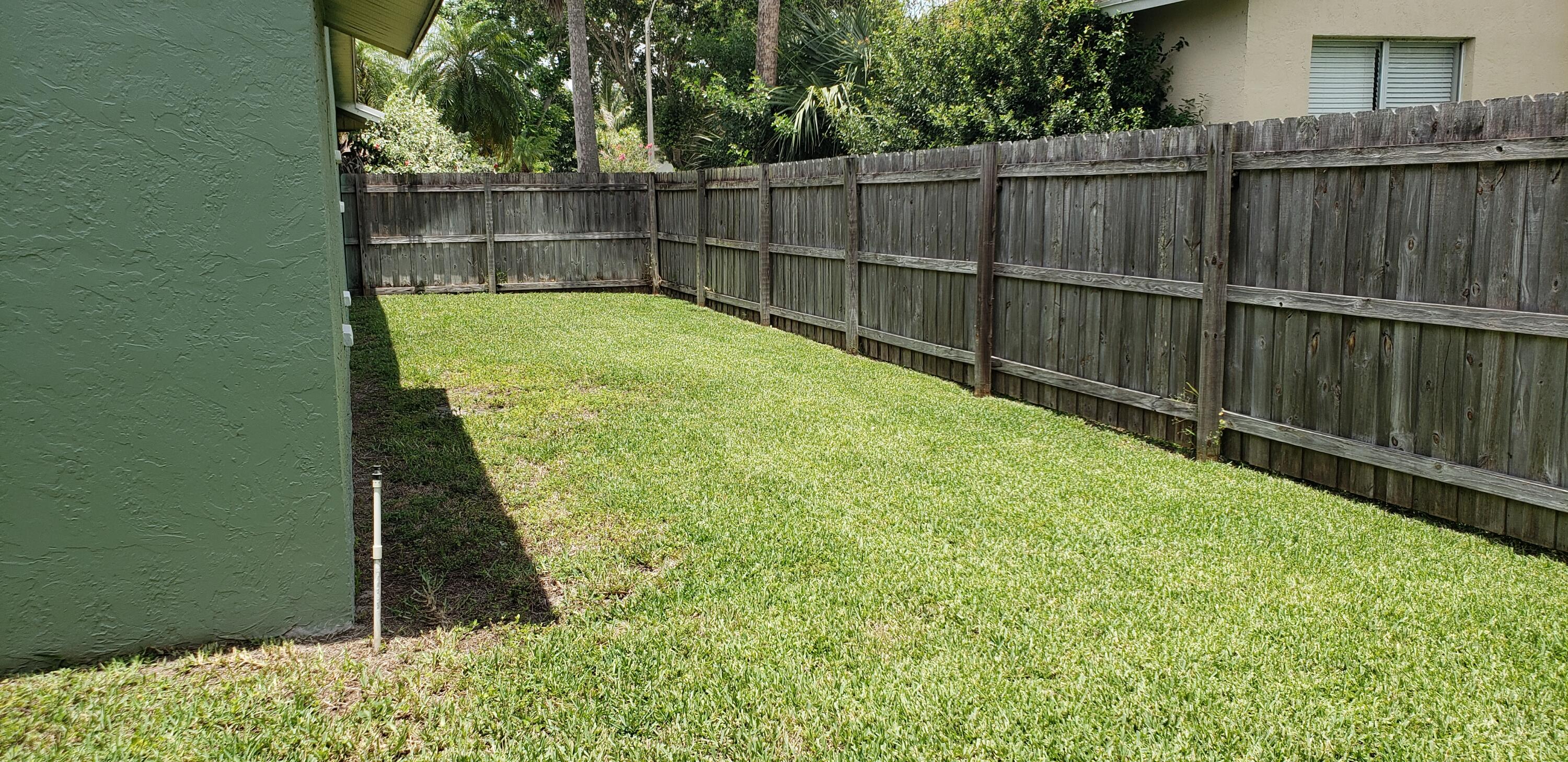 ROYAL PINES EST - Residential