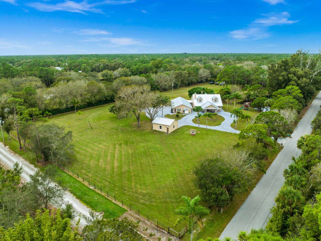 Photo of 5256 SW Savage Street, Palm City, FL 34990 (MLS # R10947167)