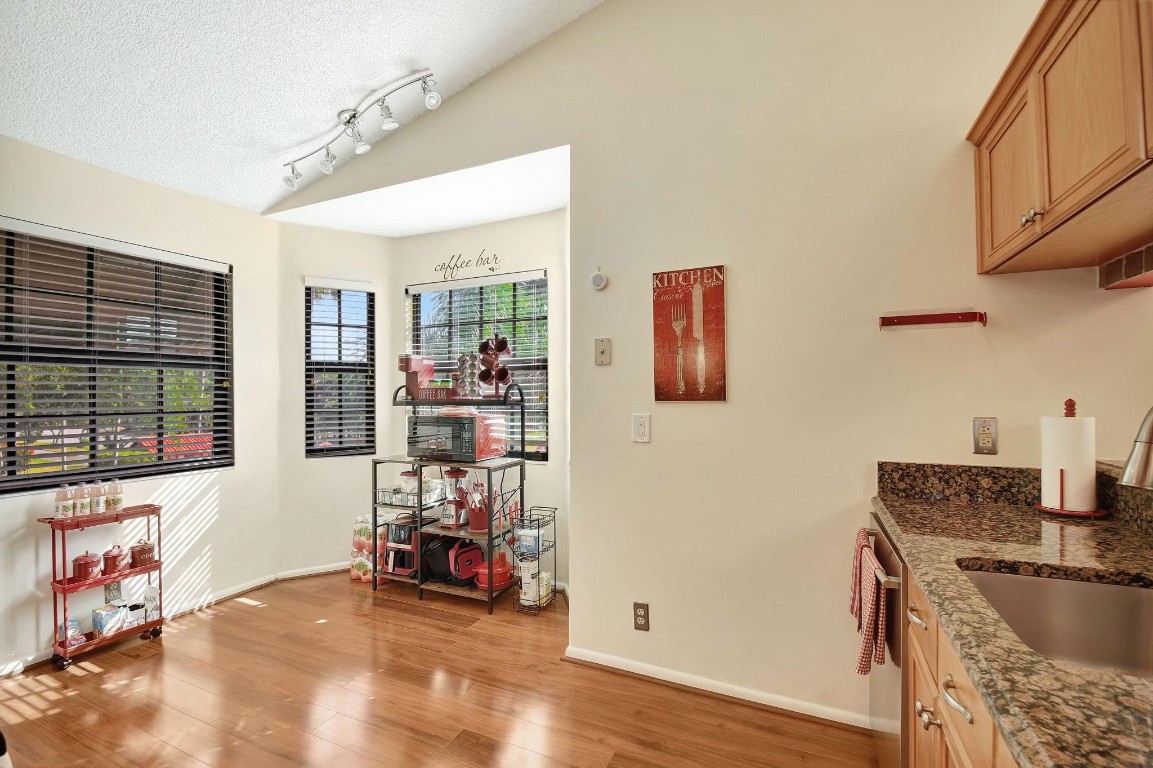 Lexington Club - Residential