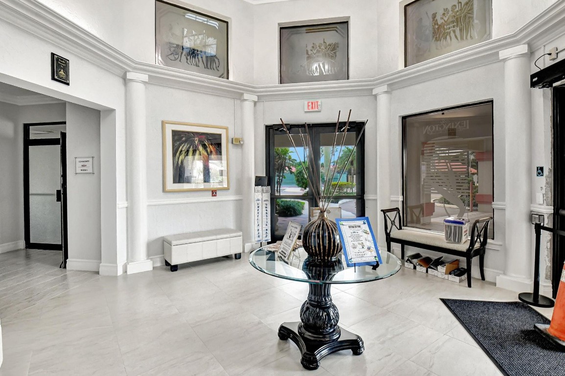 Lexington Club - Residential