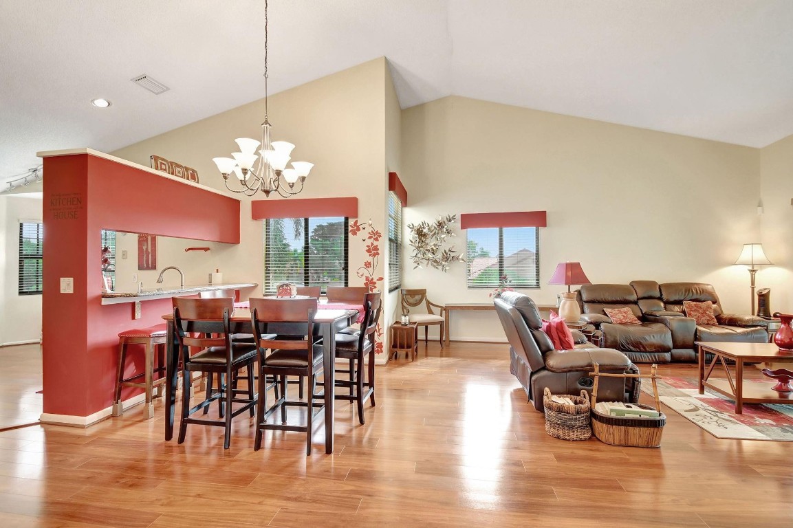 Lexington Club - Residential