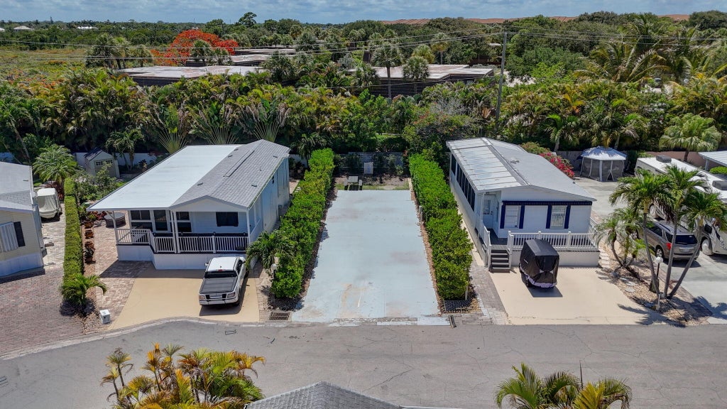 Photo of 900 JUNO OCEAN Walk #50, Juno Beach, FL 33408 (MLS # B26070561)