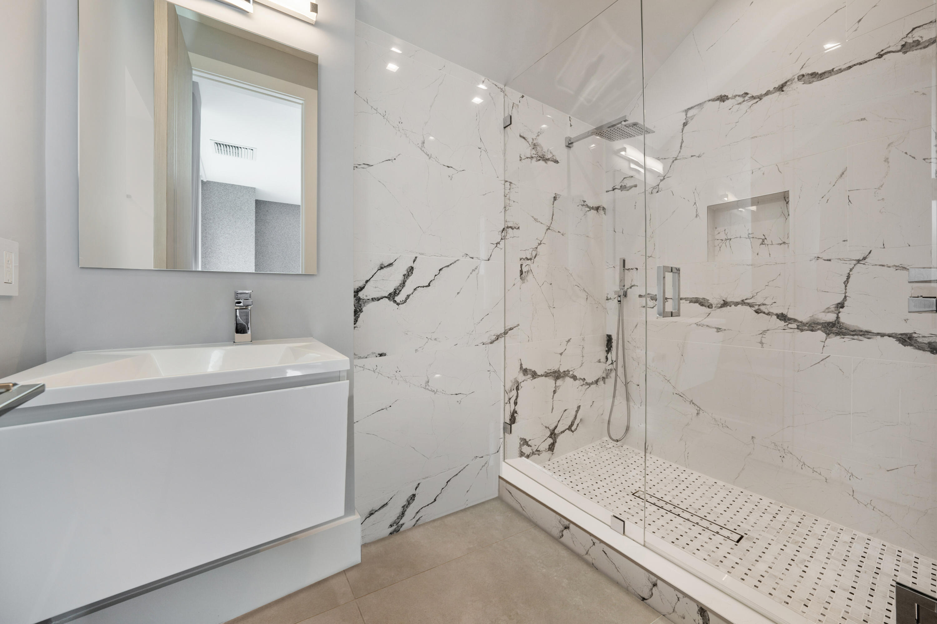 VICTORIA PARK CORR AMEN PLAT - Residential