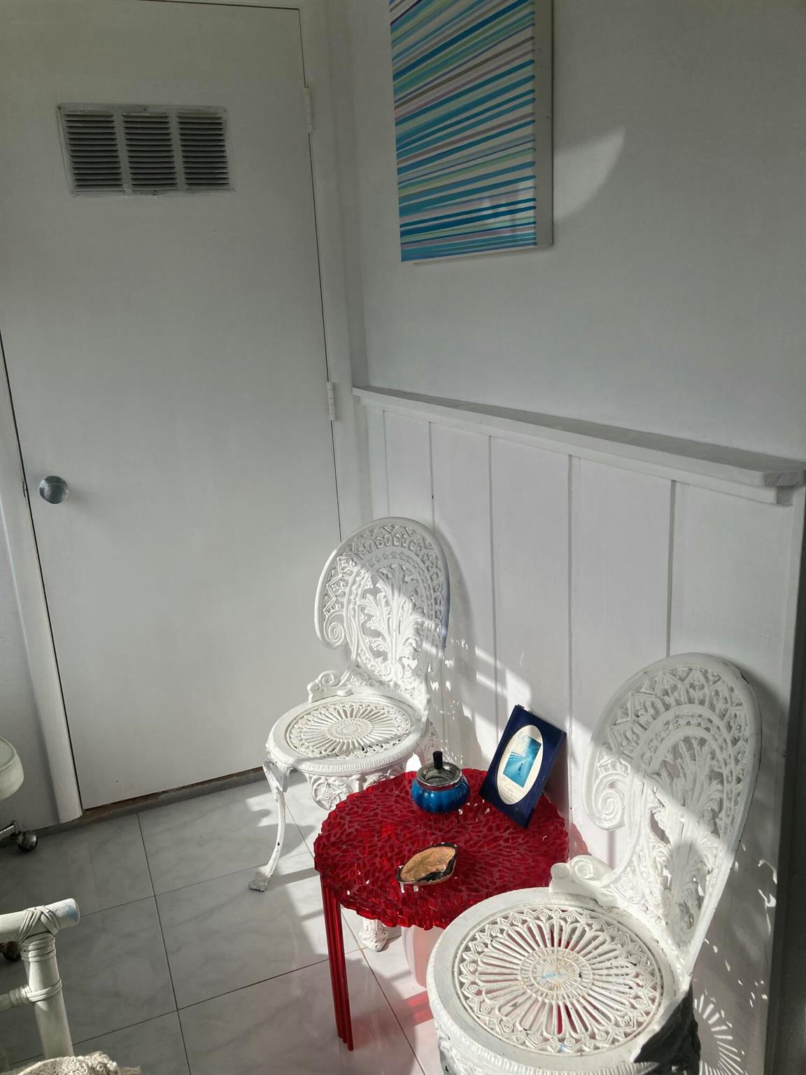 KINGS POINT BURGUNDY - Residential Lease