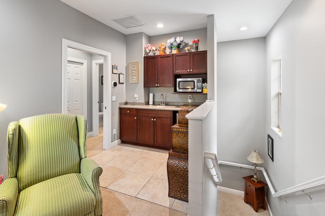 HAMILTON PLACE - Residential