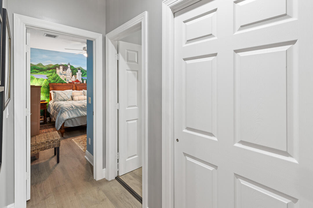 HAMILTON PLACE - Residential