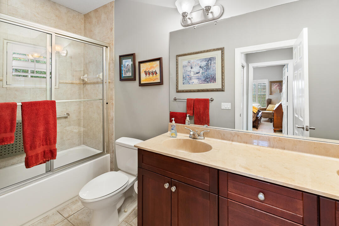 HAMILTON PLACE - Residential