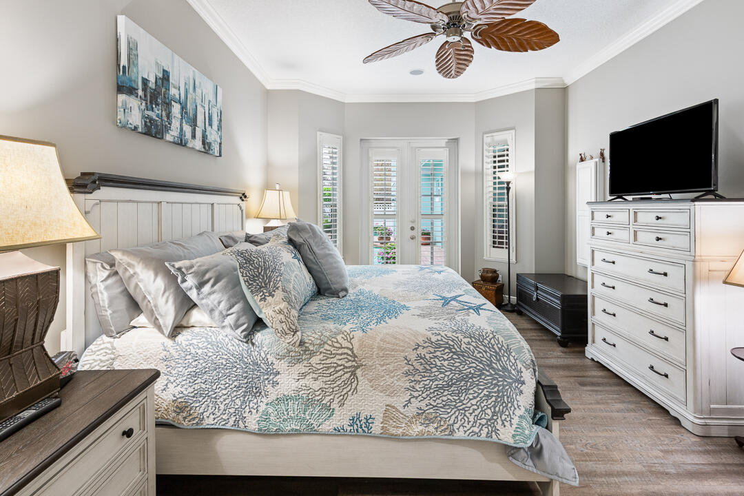 HAMILTON PLACE - Residential