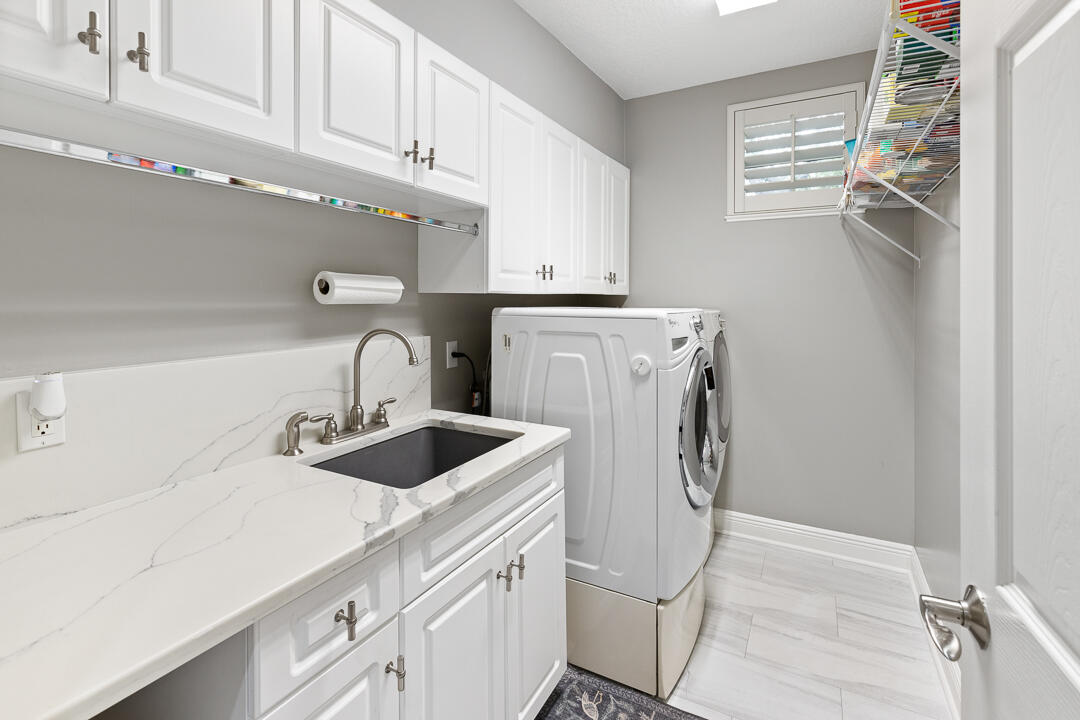 HAMILTON PLACE - Residential