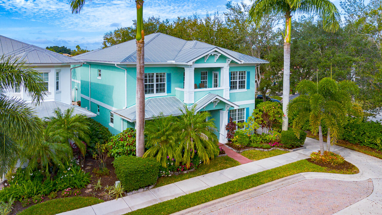 HAMILTON PLACE - Residential