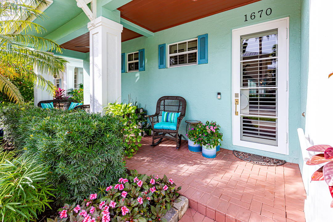 HAMILTON PLACE - Residential