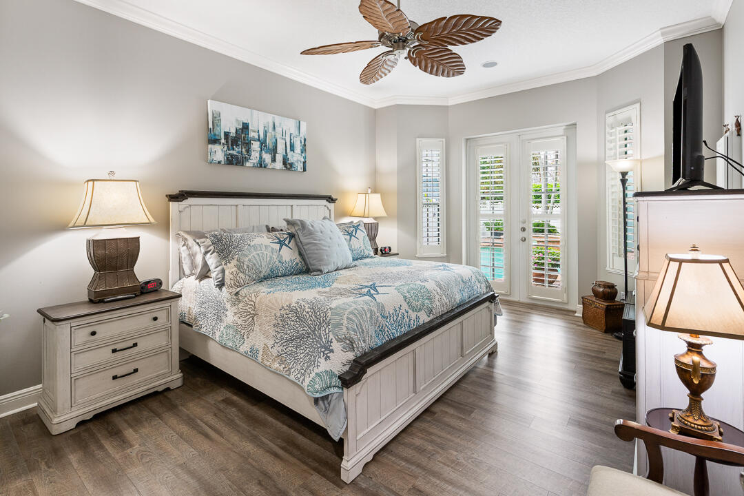 HAMILTON PLACE - Residential