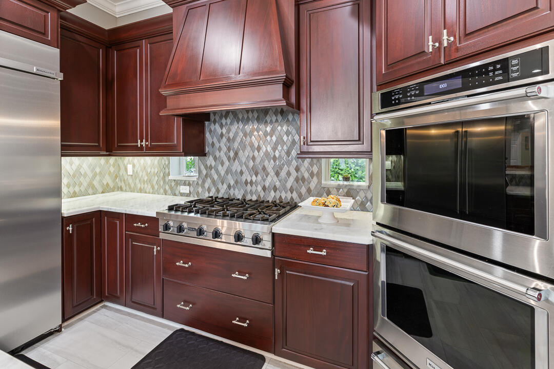 HAMILTON PLACE - Residential