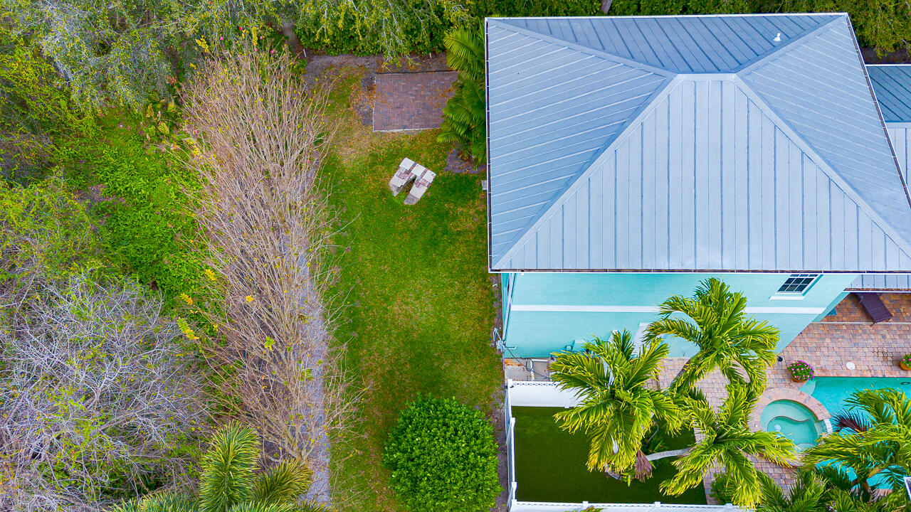 HAMILTON PLACE - Residential