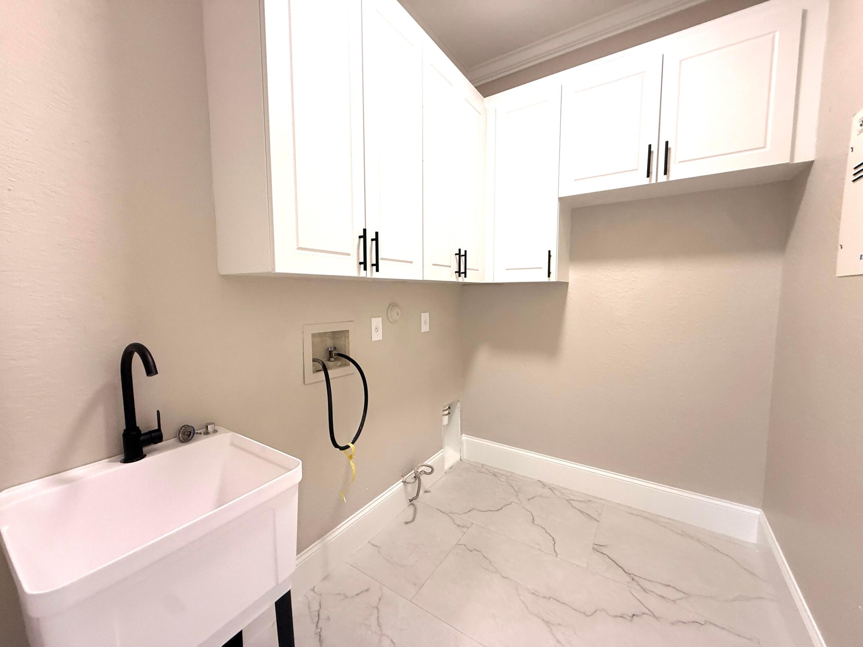 BLACK DIAMOND PH 1 - Residential