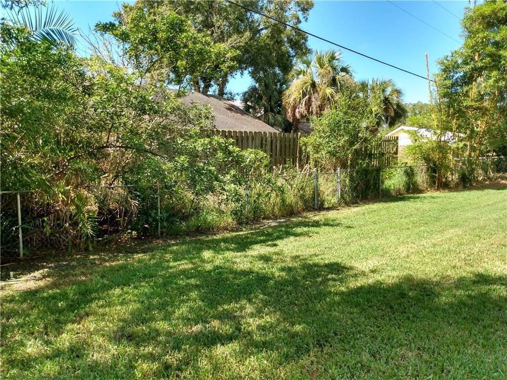 Pine Tree Park - Residential