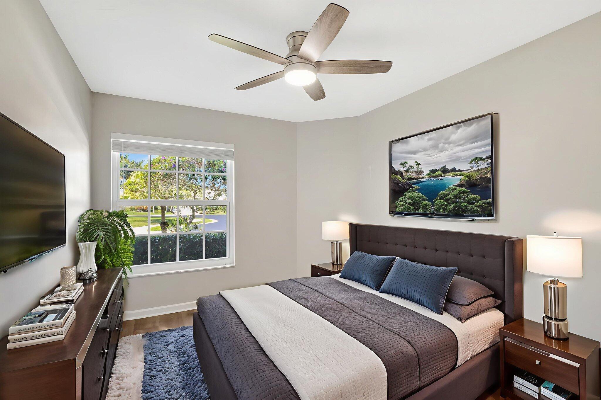 293 Moccasin Trail W