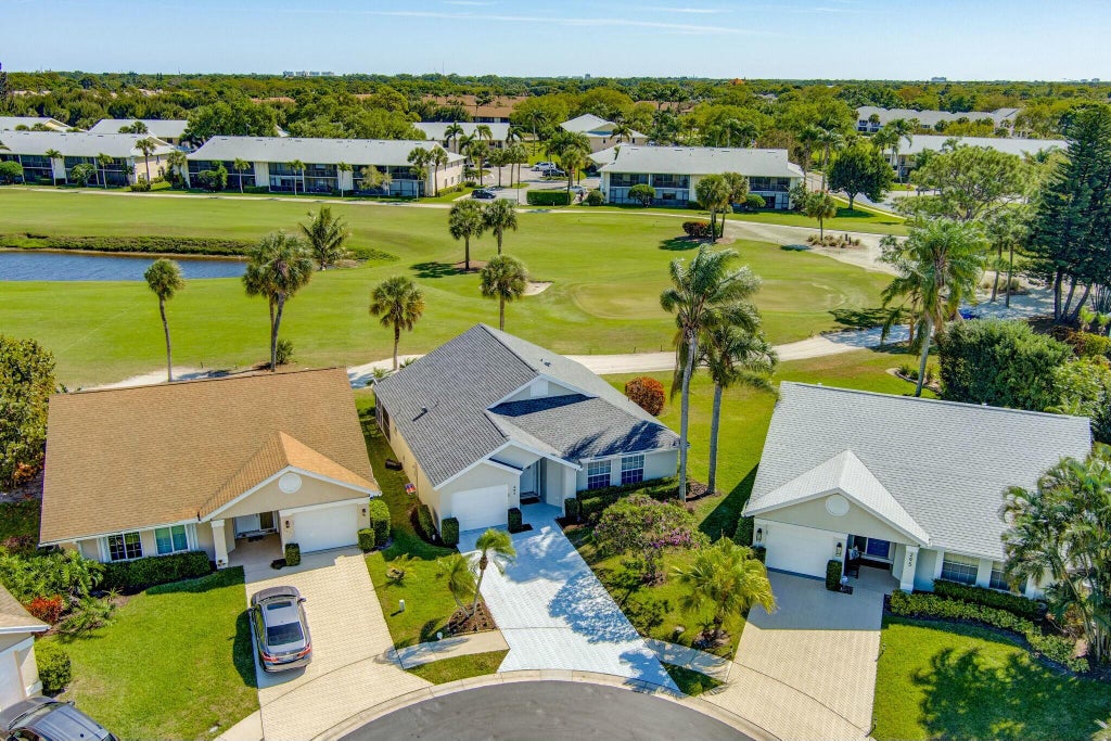 Photo of 293 Moccasin Trail W, Jupiter, FL 33458 (MLS # R11127788)
