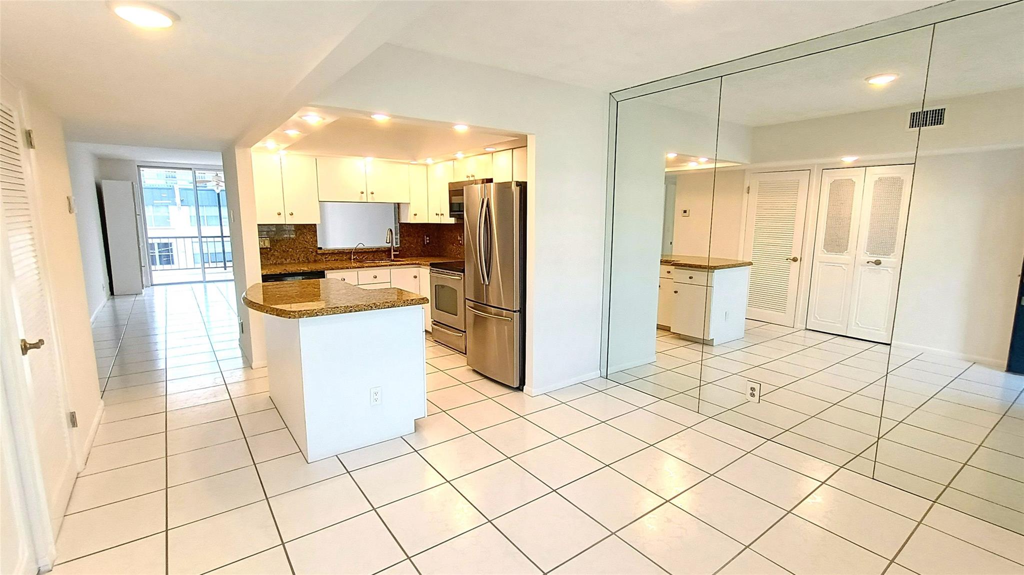 Island Club Four Condo - Residential Lease