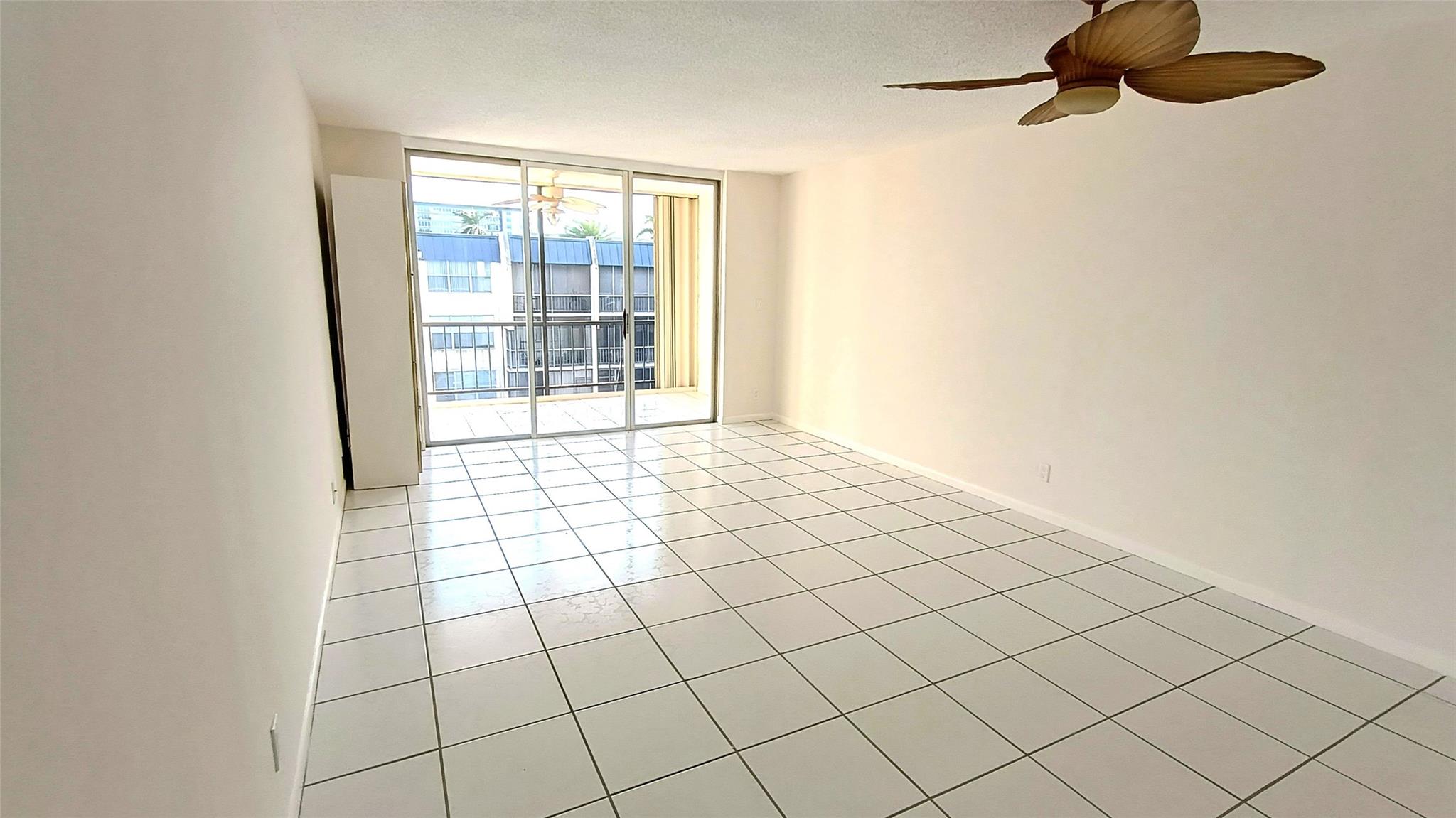 Island Club Four Condo - Residential Lease