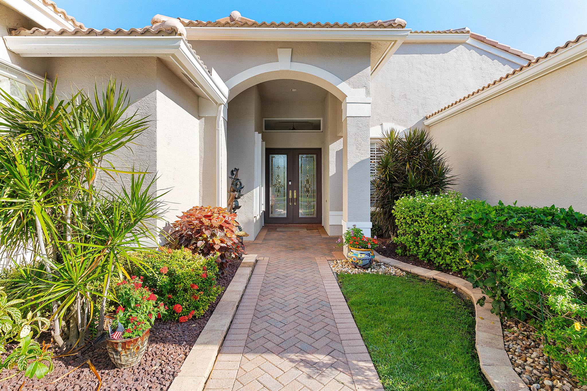 7559 Monticello Way