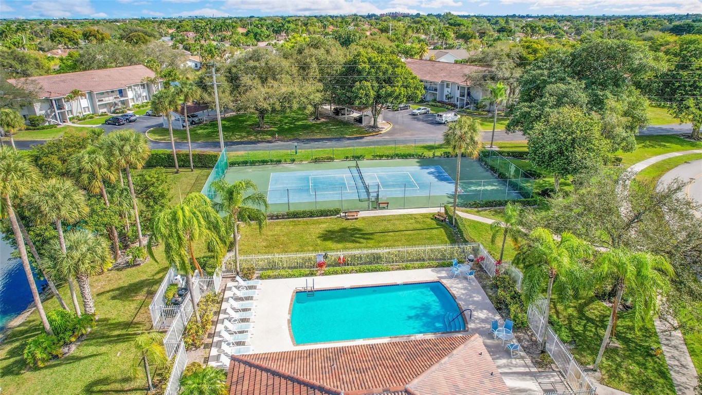 Coquina Lakes II 122-29 B - Residential