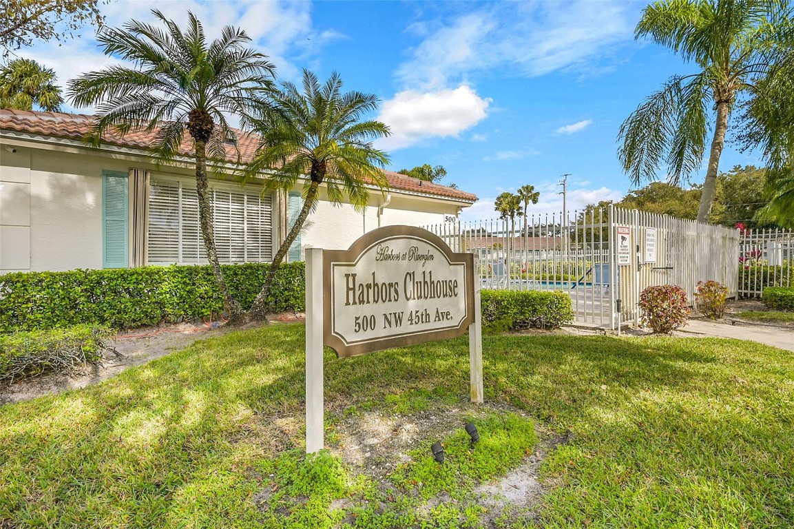 Coquina Lakes II 122-29 B - Residential