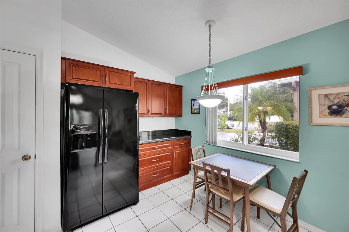 Coquina Lakes II 122-29 B - Residential