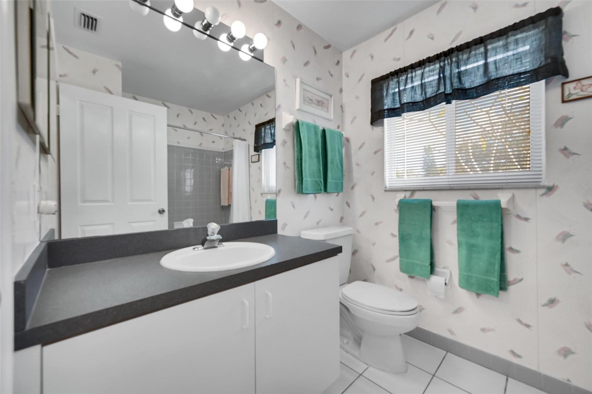 Coquina Lakes II 122-29 B - Residential