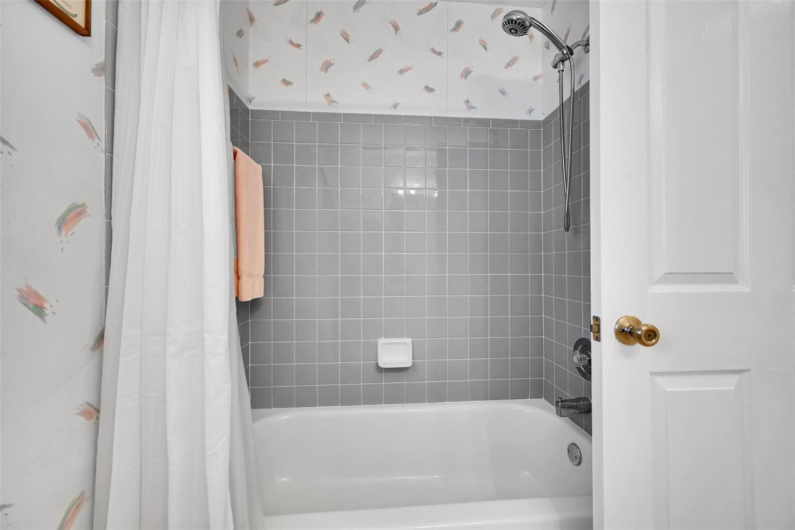 Coquina Lakes II 122-29 B - Residential